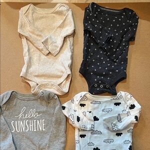 Set of 4 Cloud Island long sleeve bodysuits